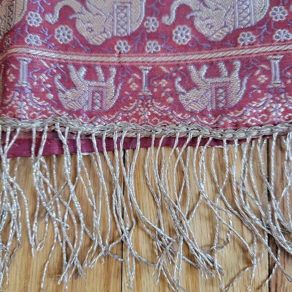 Vintage Handmade Red & Gold Elephant Pattern Silk & Rayon Table Runner With Frin - Picture 7 of 7
